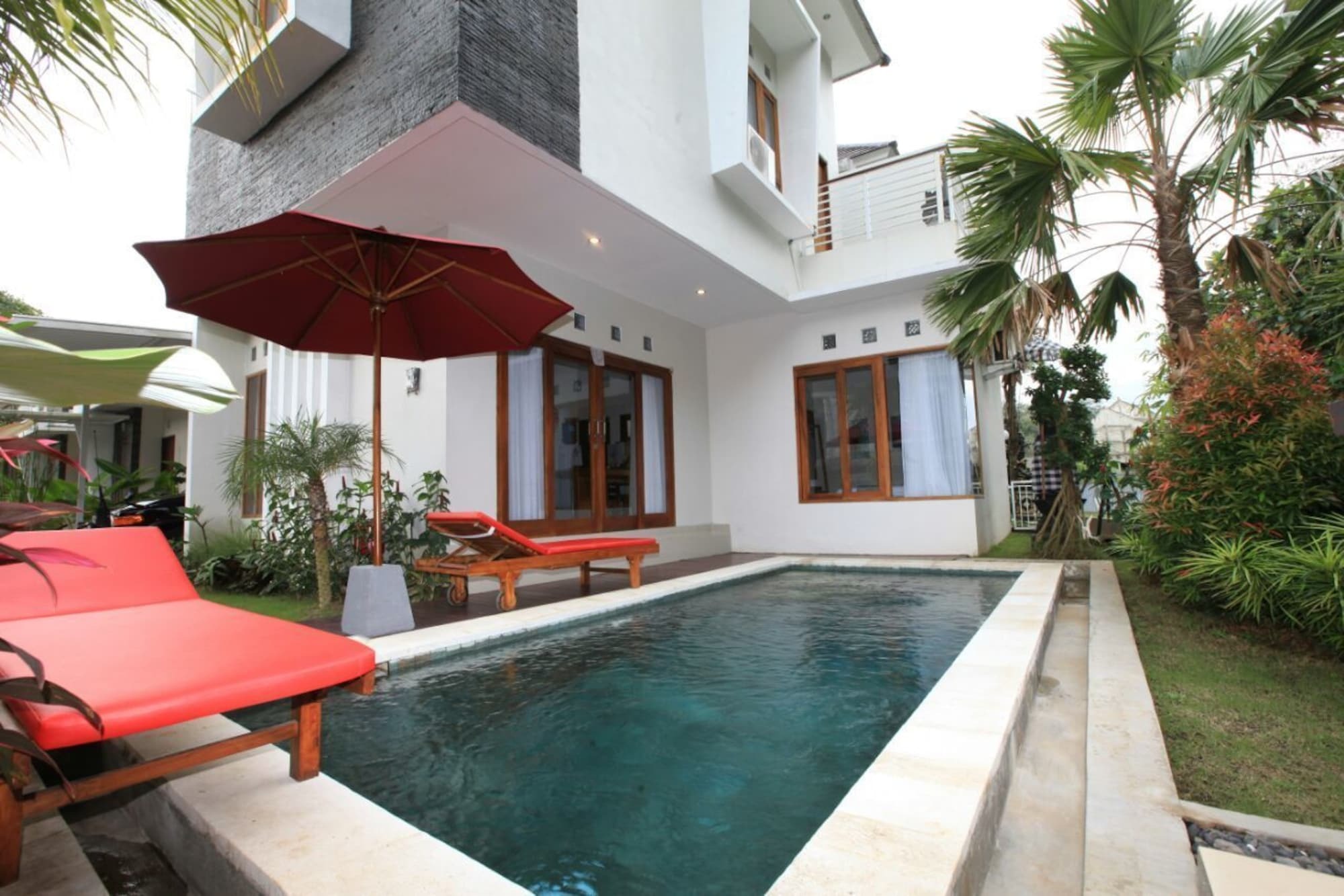 The Arya Riverside ตาบานัน ภายนอก รูปภาพ